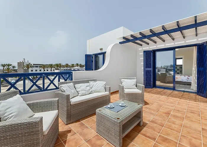 Liv Semesterbostad *